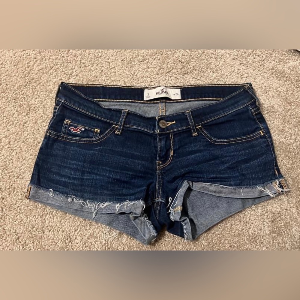Hollister low rise shorts